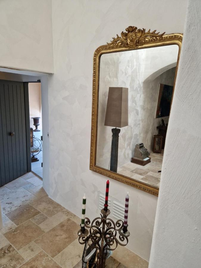La Maison De Livia, Chambres D'Hotes, Piscine Chauffee, Proche Uzes, Nimes, Ales Sauzet  Екстер'єр фото